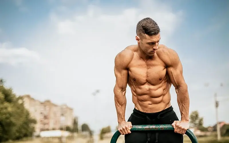 bienfaits de l'alpha-GPC dans la musculation, augmentation des hormones de croissance, vitesse de prise de masse musculaire