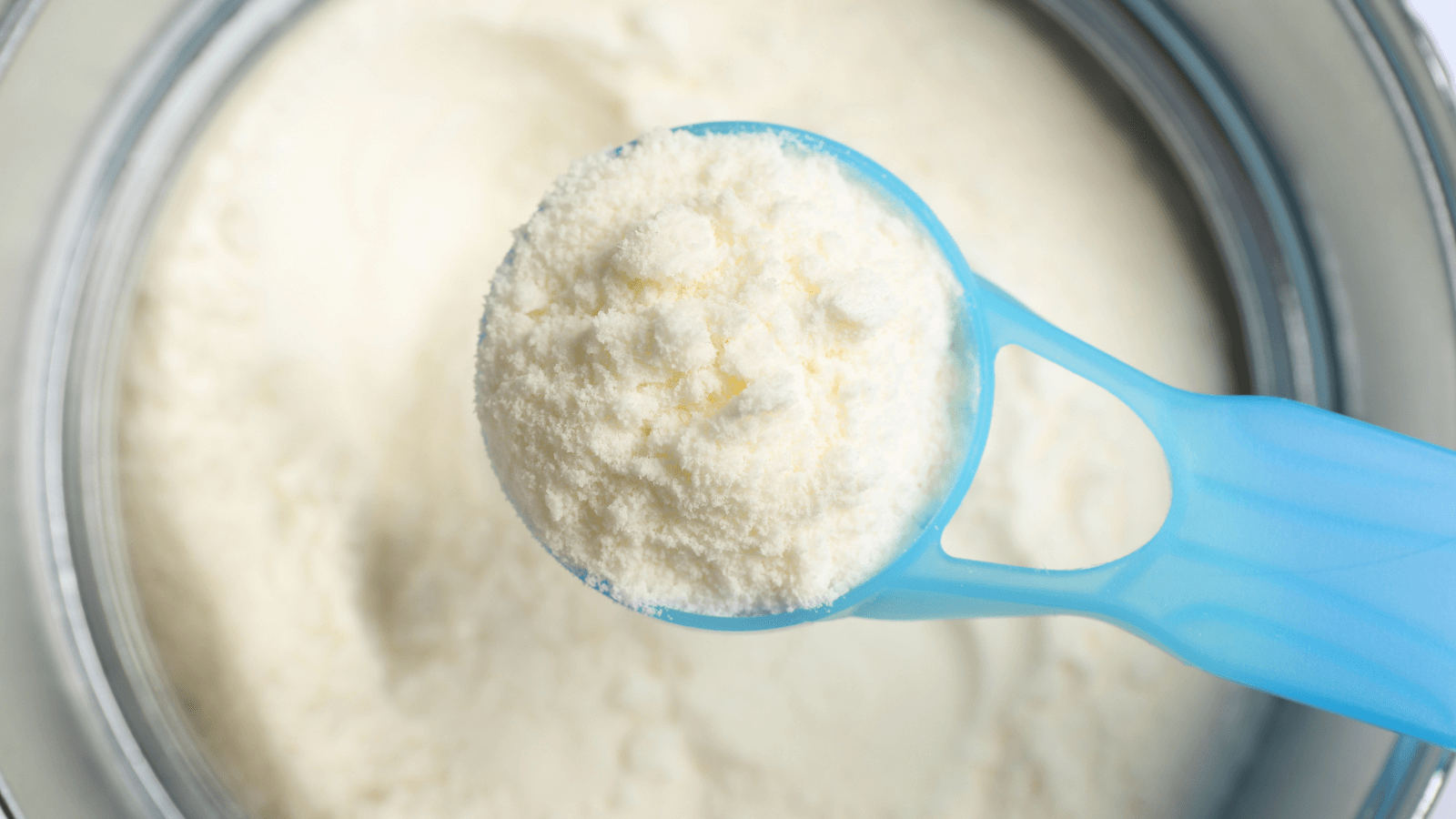 Lactase : enzyme, bienfaits, dangers et effets secondaires ?